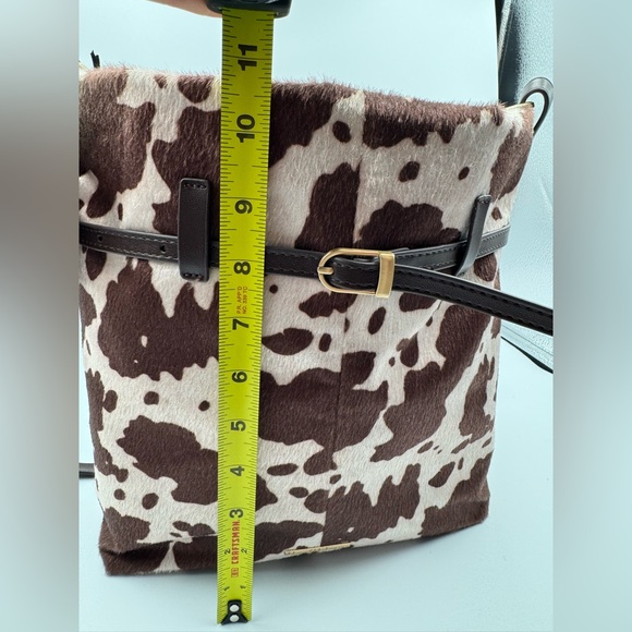 House of Harlow 1960 Brown and Cream Cow Print Shoulder Bag - Picture 8 of 11